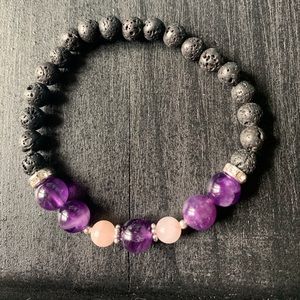 Amethyst and rose quartz healing stone bracelet